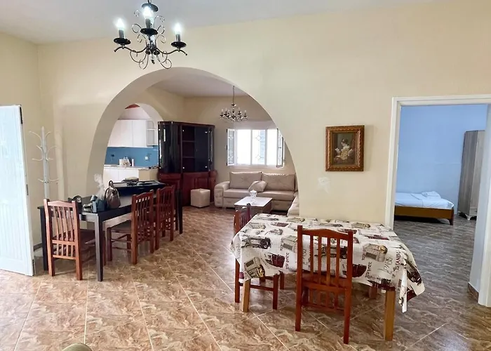 Appartement Spacious 3br Near Lungomare Sleeps 8 Balcony *