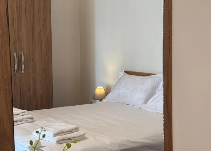 Appartement Spacious 3br Near Lungomare Sleeps 8 Balcony *